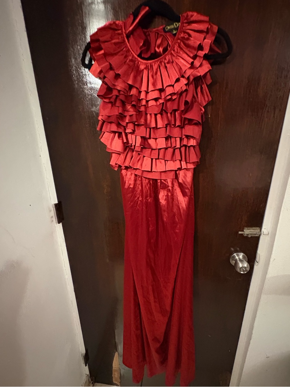 NWT Dress Day Elegant Red Satin Backless Ruffle Formal Gown. Size Small.